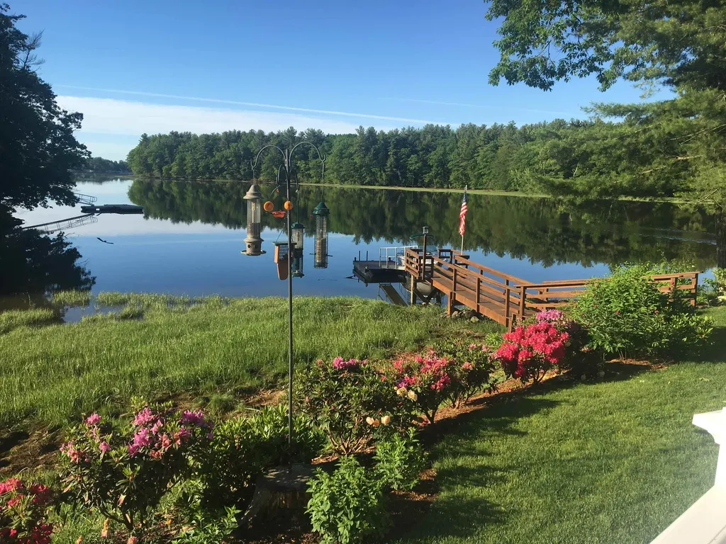 25 Nute Road Dover NH 03820