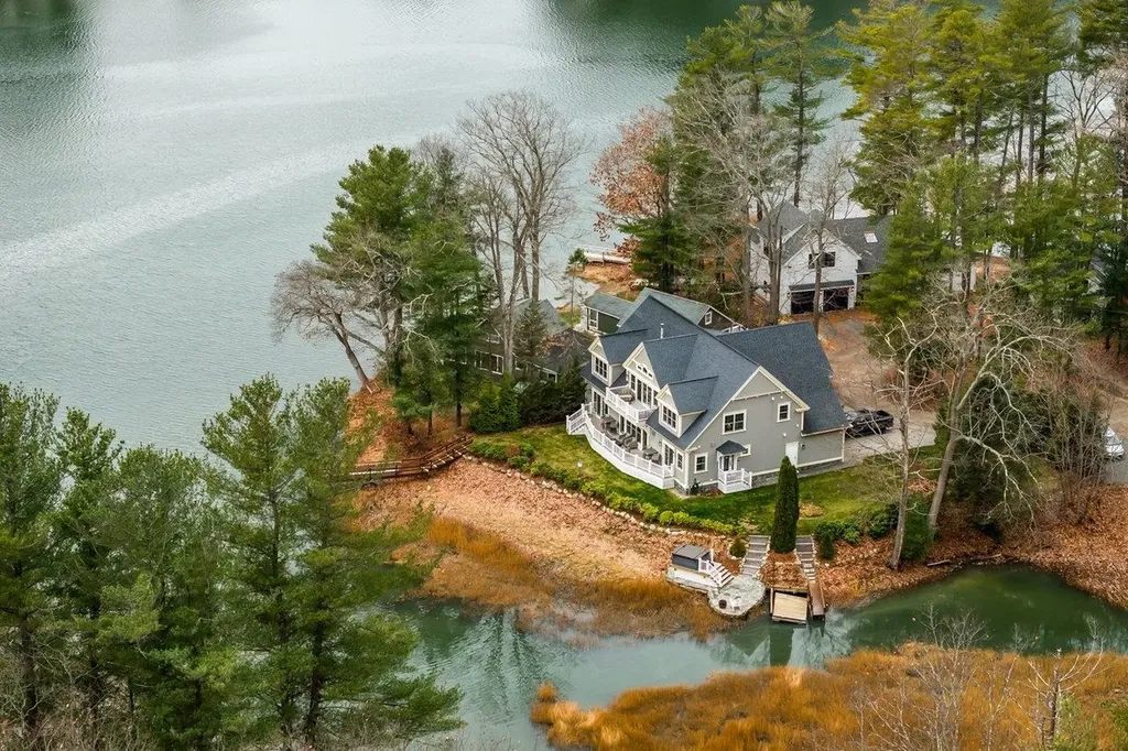 25 Nute Road Dover NH 03820