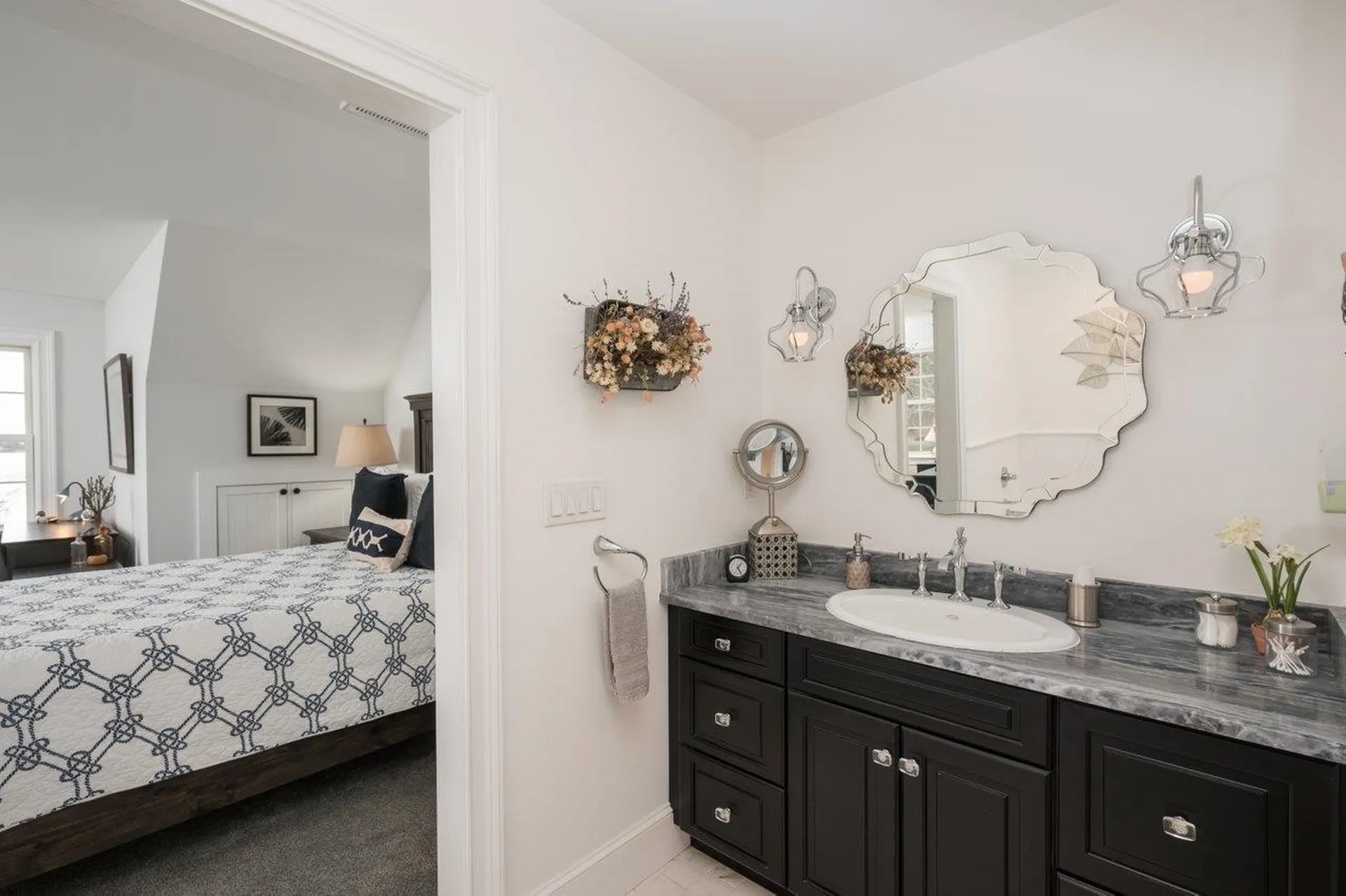 25 Nute Road Dover NH 03820