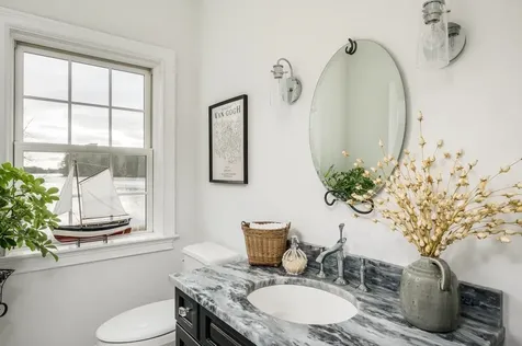 25 Nute Road Dover NH 03820