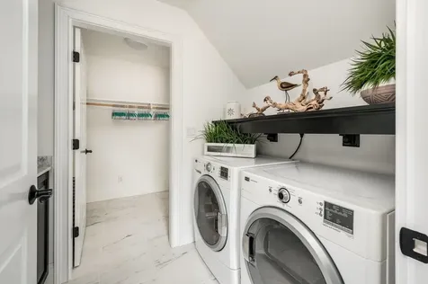 25 Nute Road Dover NH 03820