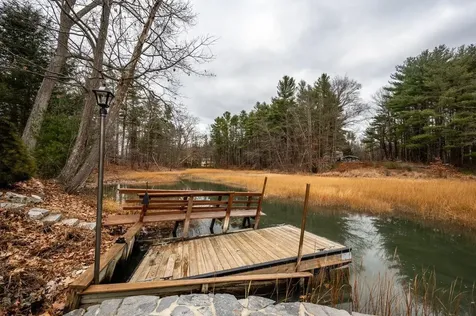 25 Nute Road Dover NH 03820