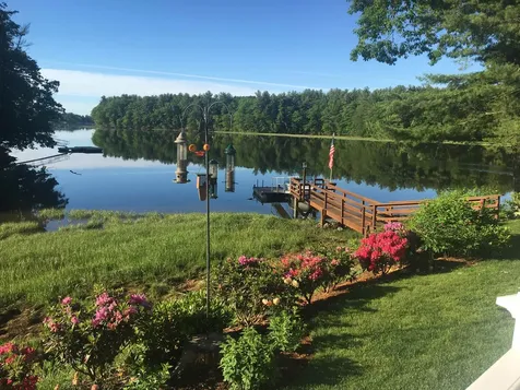 25 Nute Road Dover NH 03820