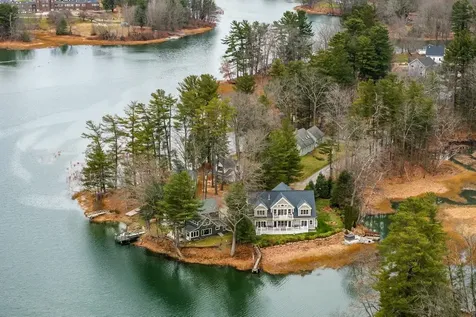 25 Nute Road Dover NH 03820