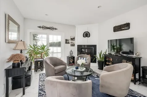 25 Nute Road Dover NH 03820