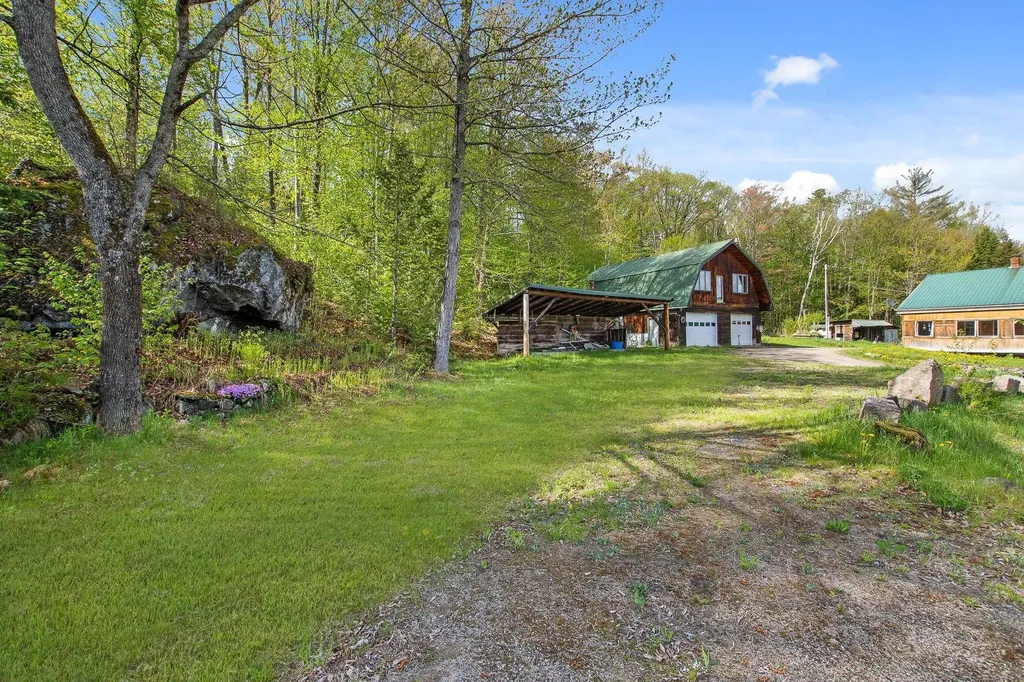 388 Percy Road Stark NH 03582