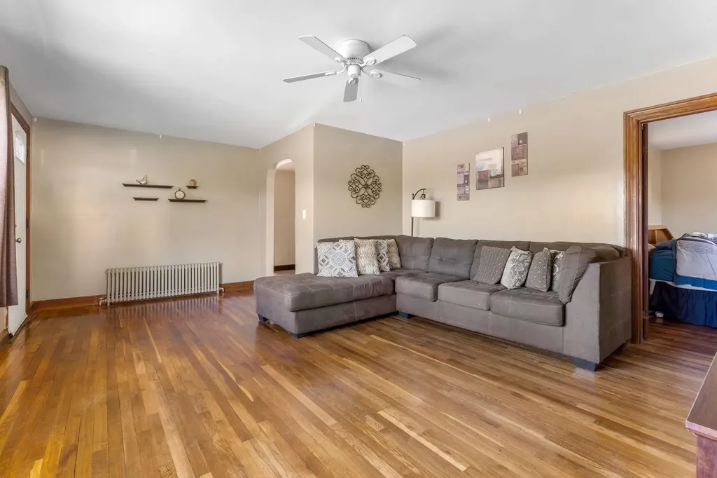 59 Pike Street Nashua NH 03060