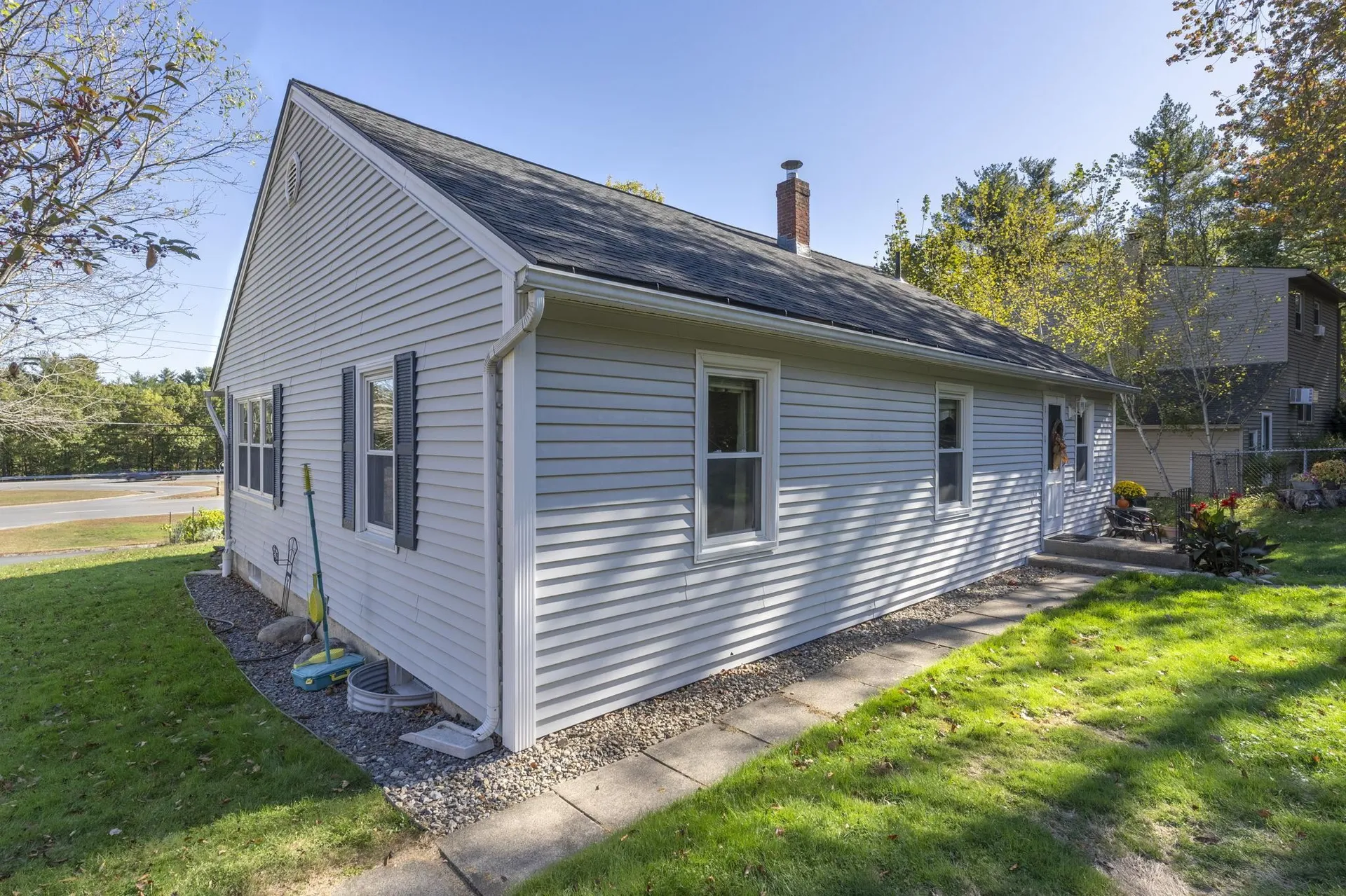 59 Pike Street Nashua NH 03060