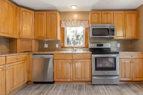 59 Pike Street Nashua NH 03060