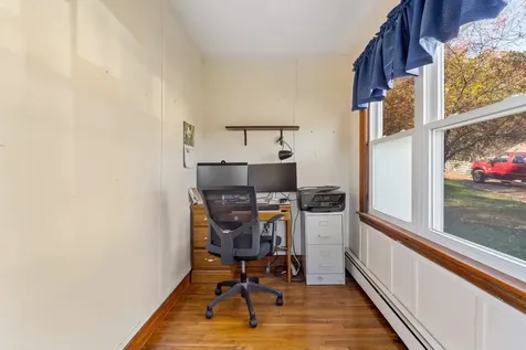 59 Pike Street Nashua NH 03060