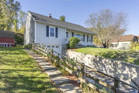 59 Pike Street Nashua NH 03060