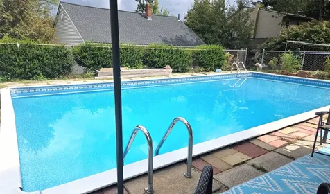 59 Pike Street Nashua NH 03060