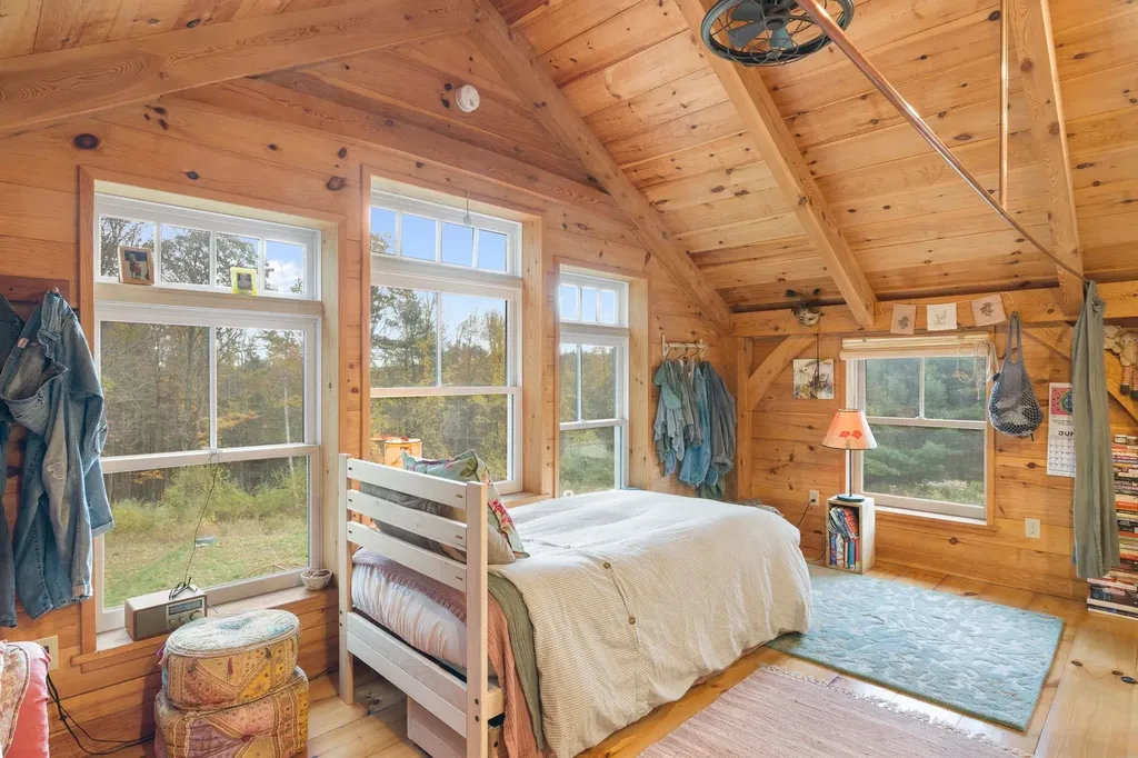 137 Pleasant Valley Road Brattleboro VT 05301