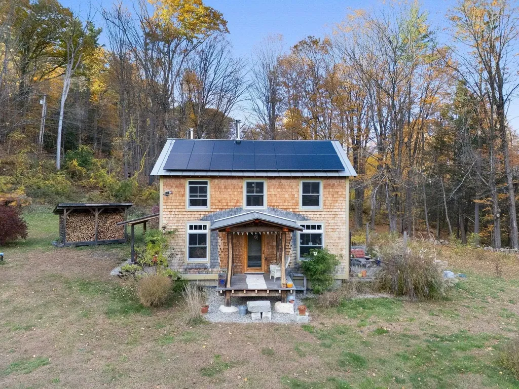 137 Pleasant Valley Road Brattleboro VT 05301