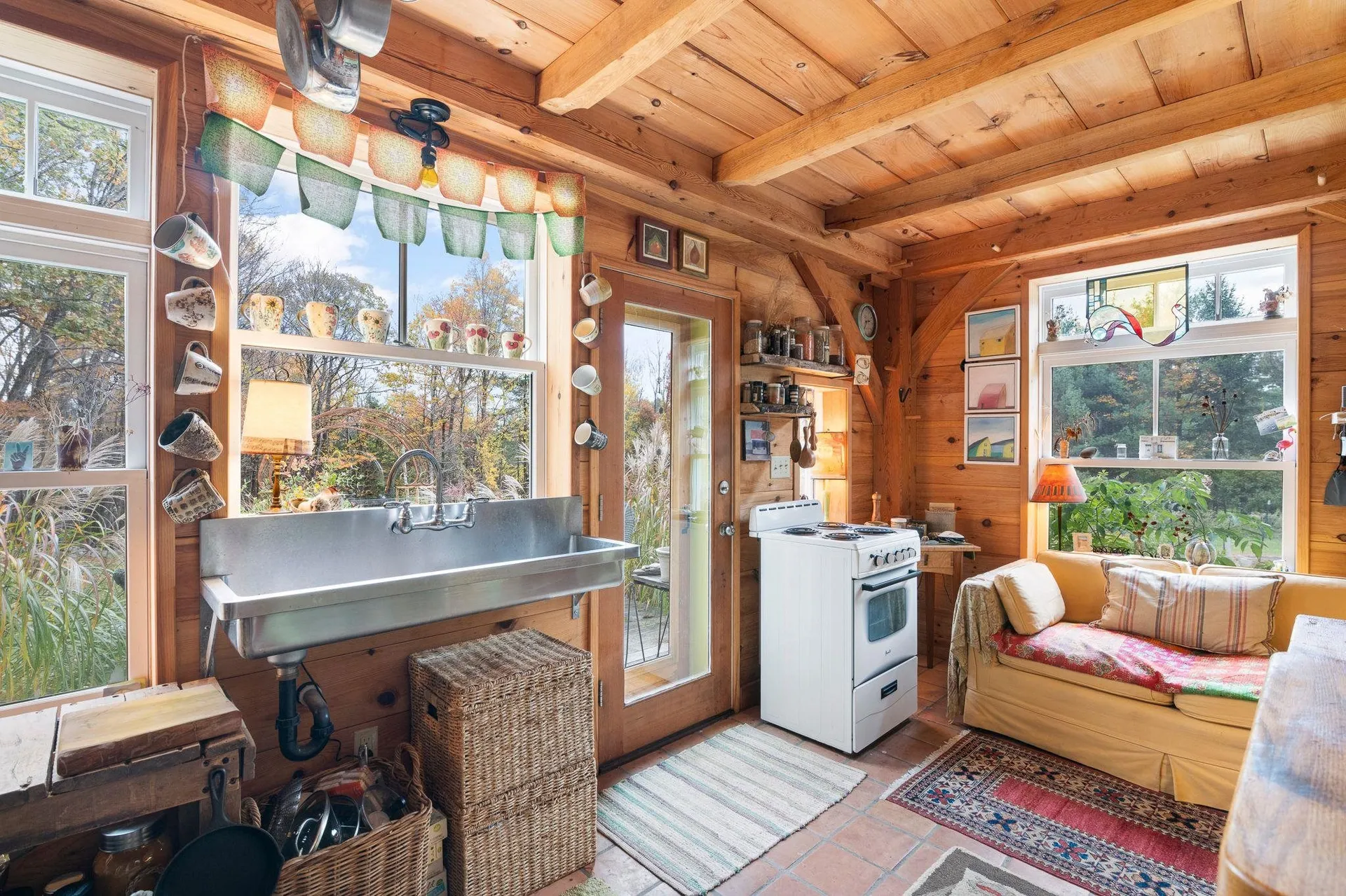 137 Pleasant Valley Road Brattleboro VT 05301