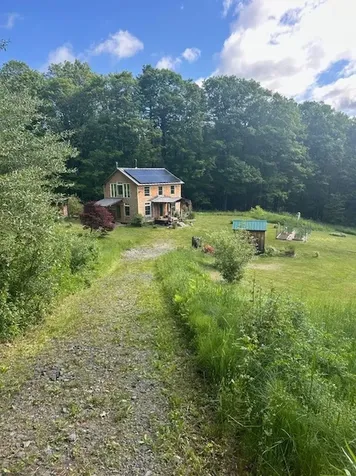 137 Pleasant Valley Road Brattleboro VT 05301
