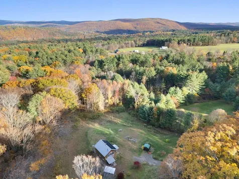 137 Pleasant Valley Road Brattleboro VT 05301