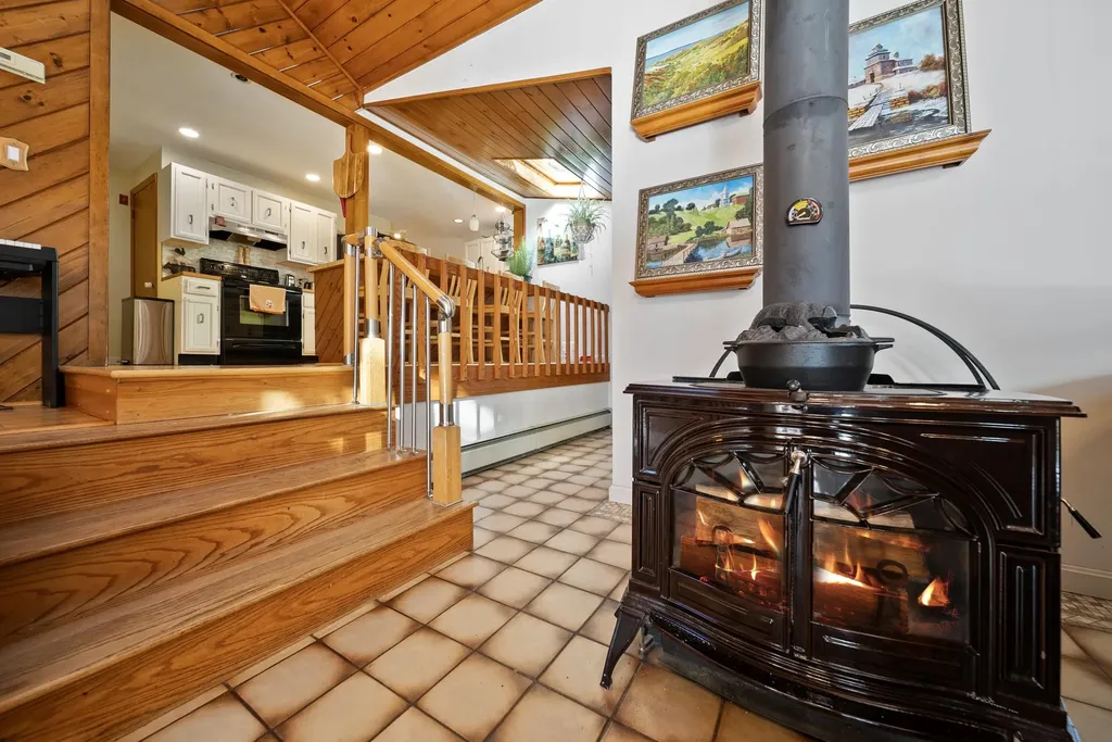 101 Horace Greeley Road Amherst NH 03031