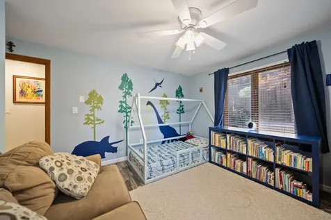 101 Horace Greeley Road Amherst NH 03031