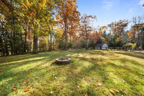 101 Horace Greeley Road Amherst NH 03031