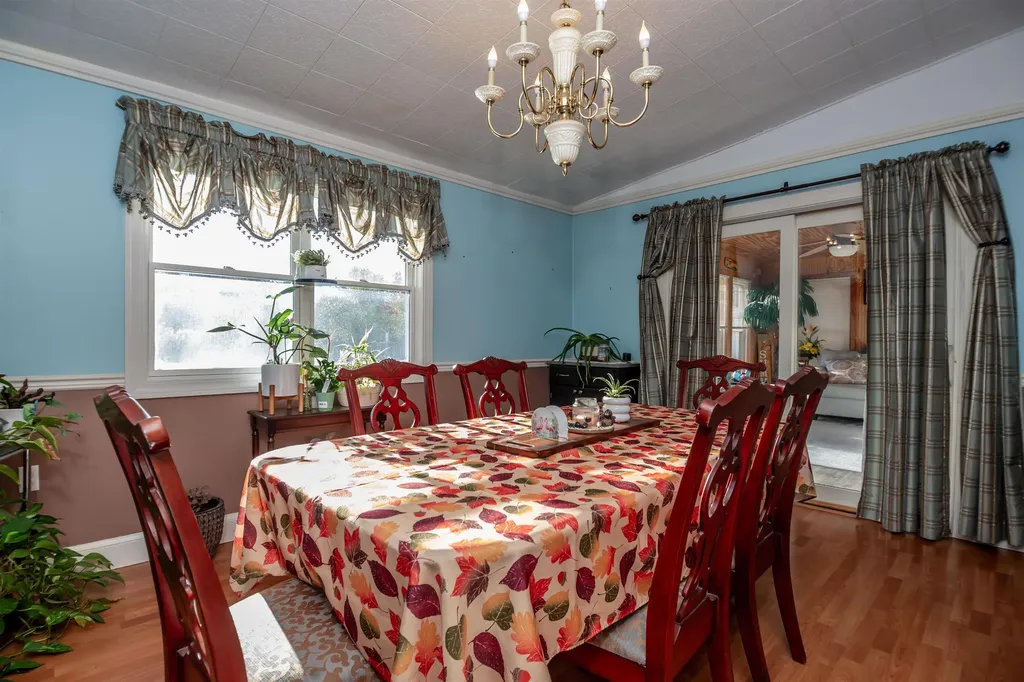 28 Millham Court South Burlington VT 05403