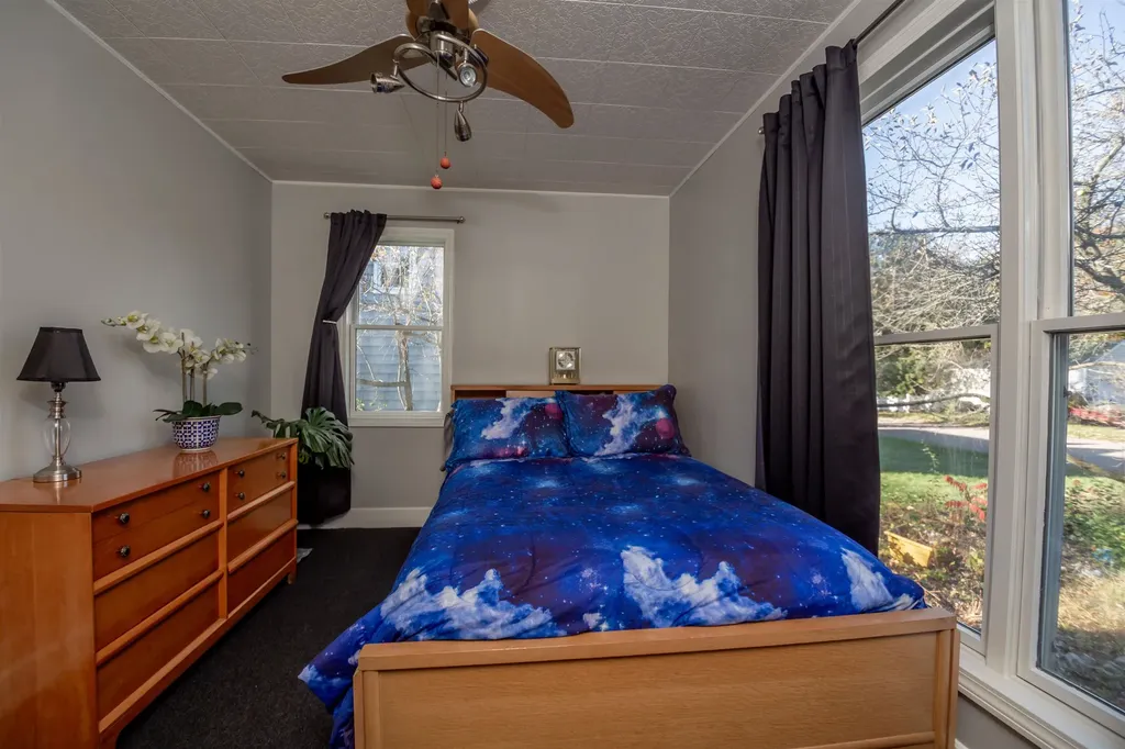 28 Millham Court South Burlington VT 05403