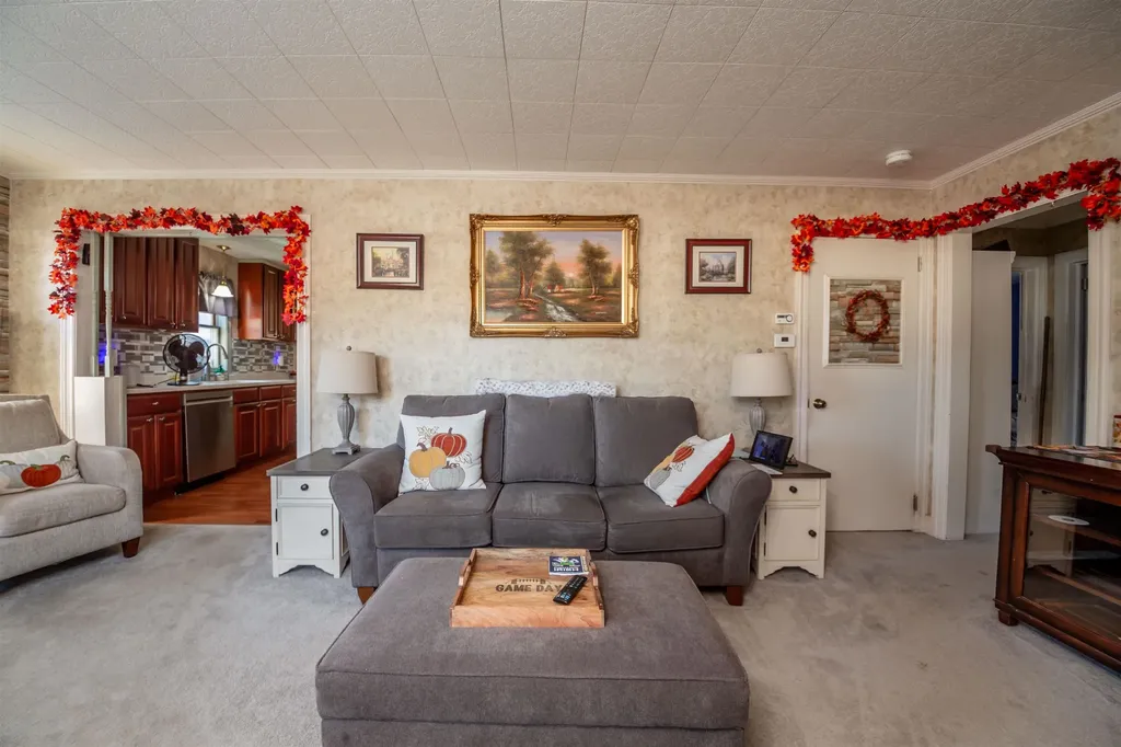 28 Millham Court South Burlington VT 05403