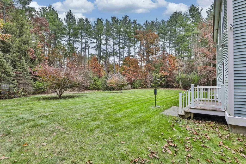 46 Oak Hill Road Brookline NH 03033