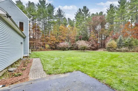 46 Oak Hill Road Brookline NH 03033