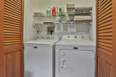 46 Oak Hill Road Brookline NH 03033