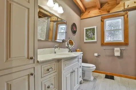 46 Oak Hill Road Brookline NH 03033