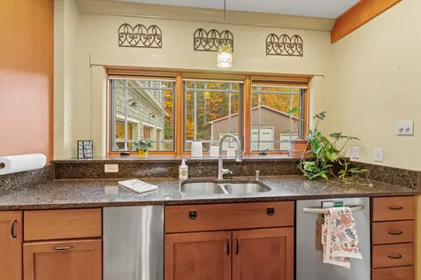 230 Old Country Road New Ipswich NH 03071