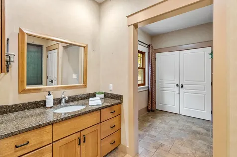 230 Old Country Road New Ipswich NH 03071