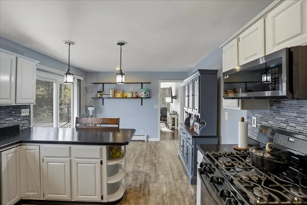 852 Vt Route 109 Waterville VT 05492