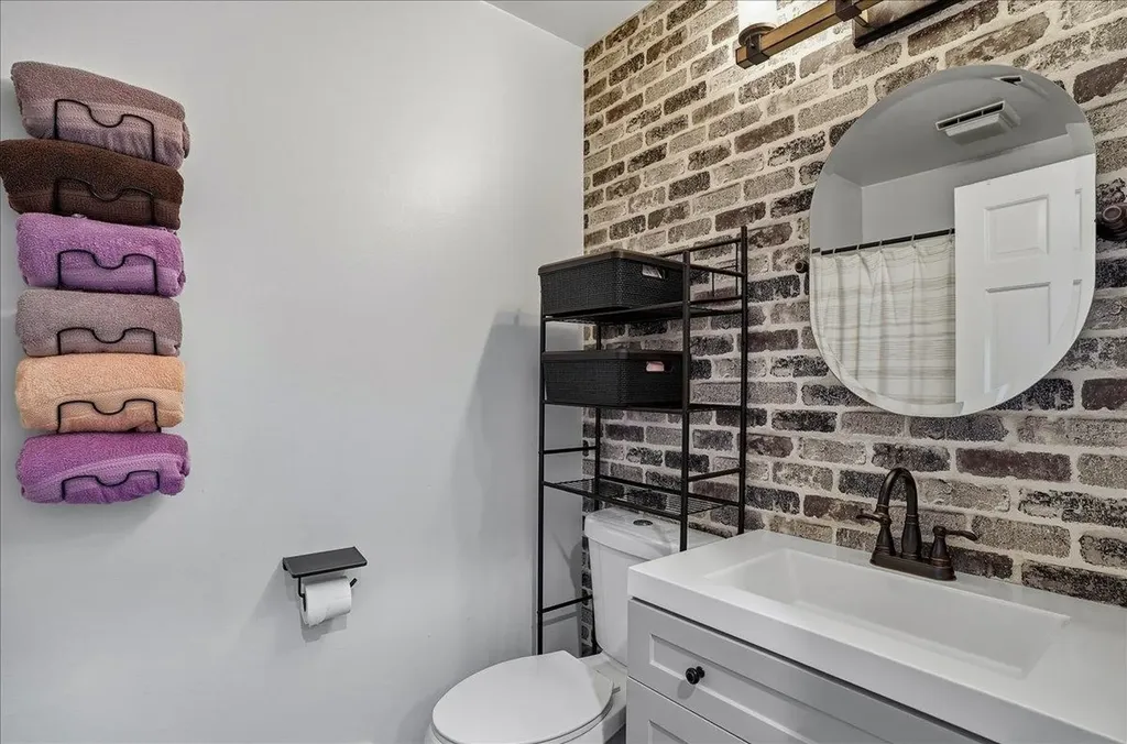 852 Vt Route 109 Waterville VT 05492