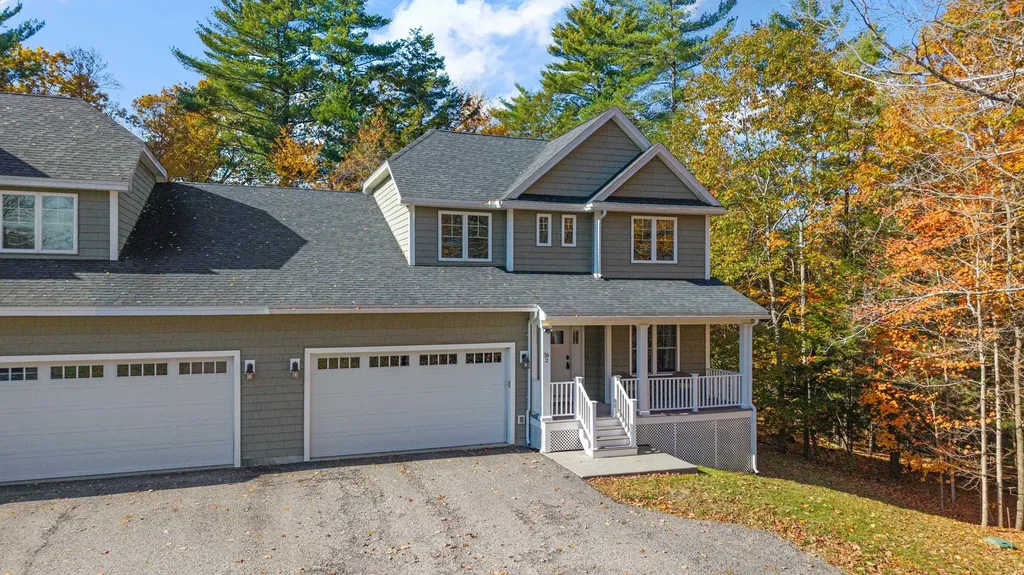 36 Winnicut Road North Hampton NH 03862