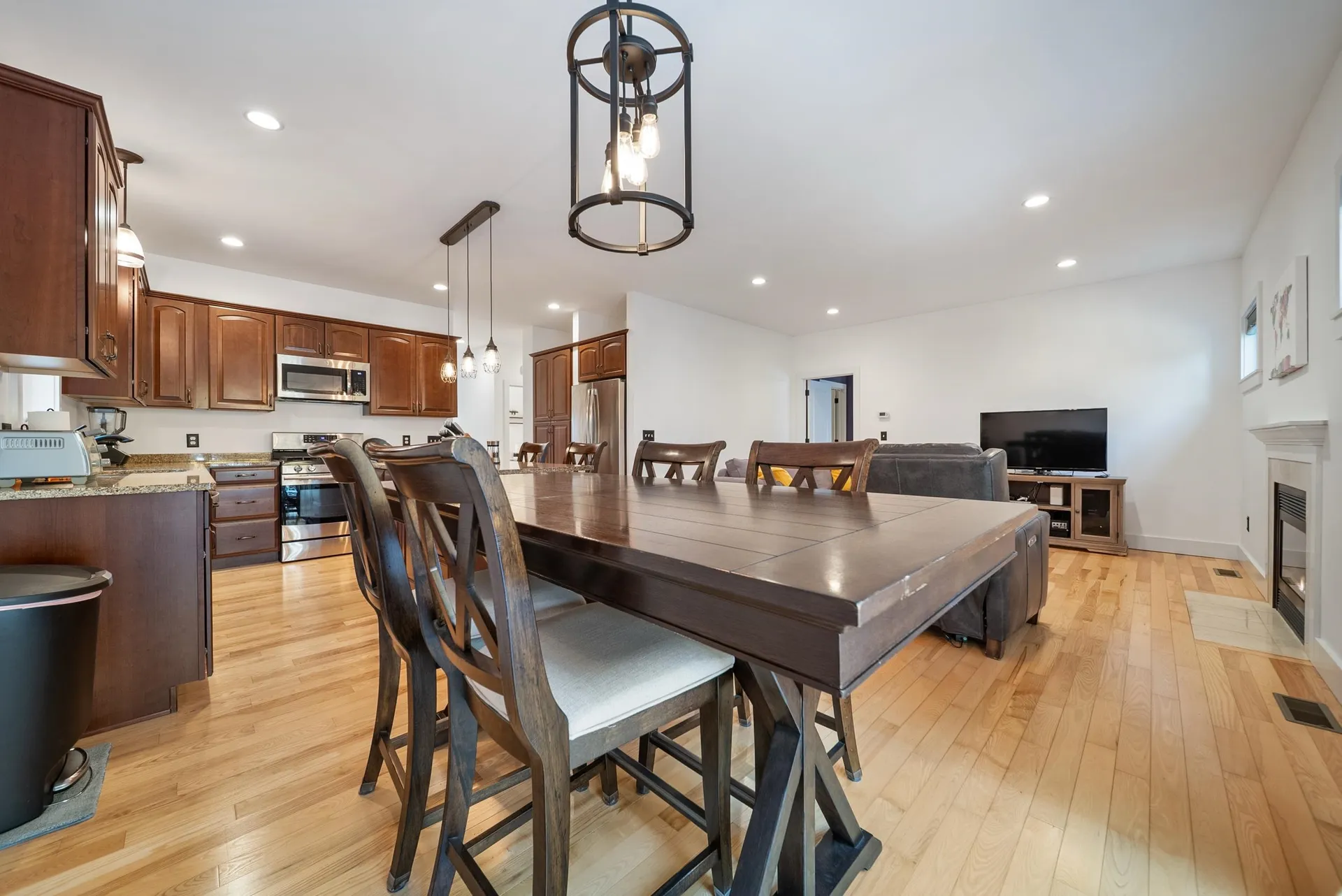 36 Winnicut Road North Hampton NH 03862