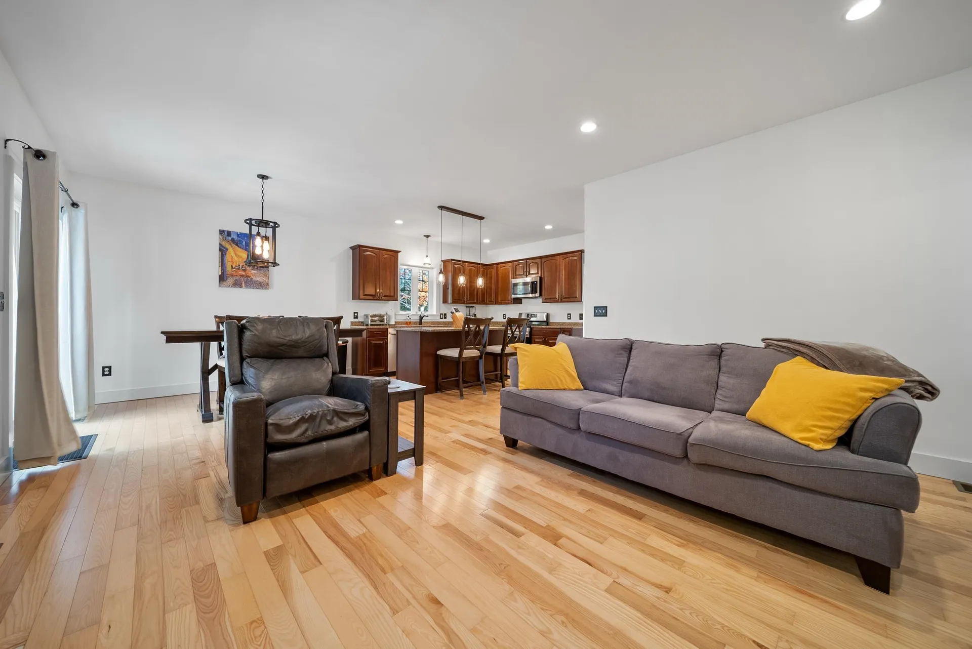 36 Winnicut Road North Hampton NH 03862