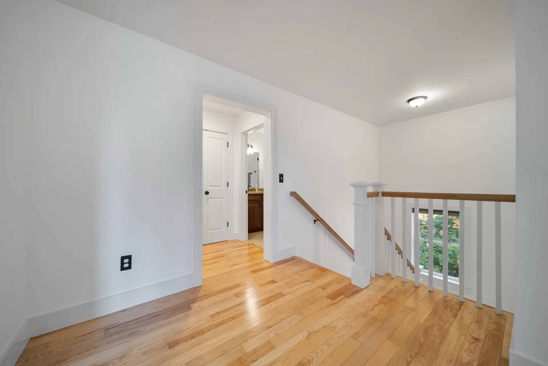 36 Winnicut Road North Hampton NH 03862