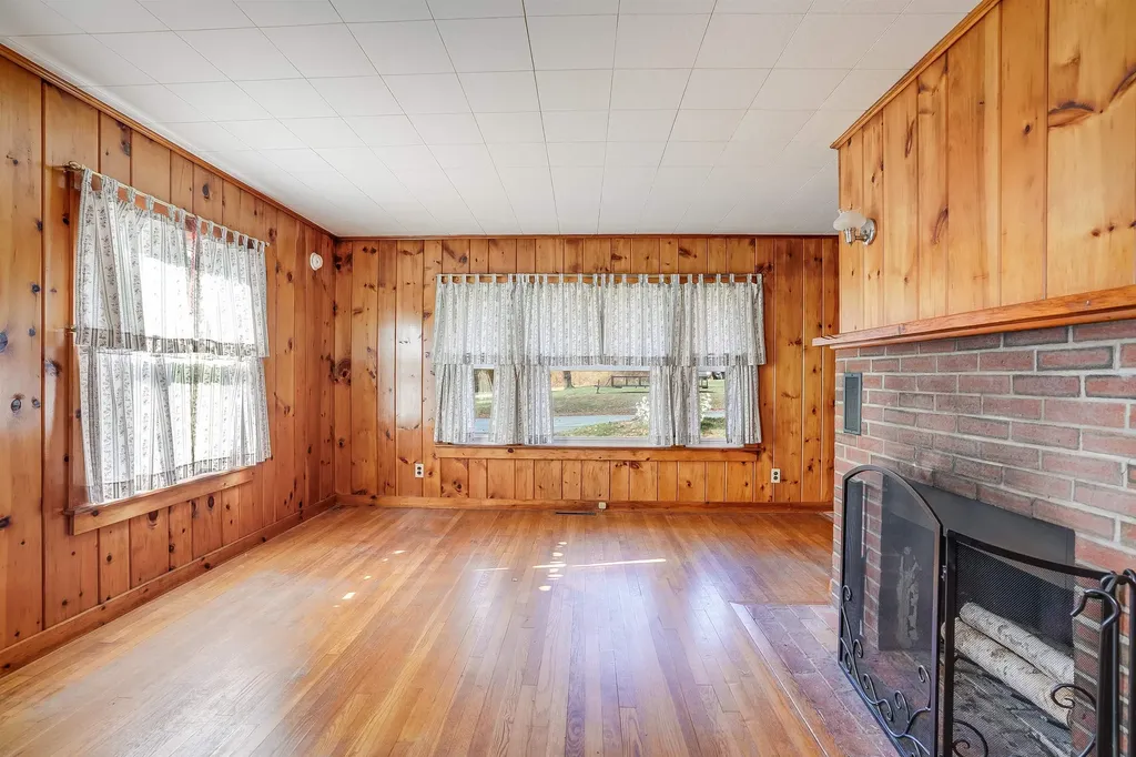 29 N Main Street Antrim NH 03440