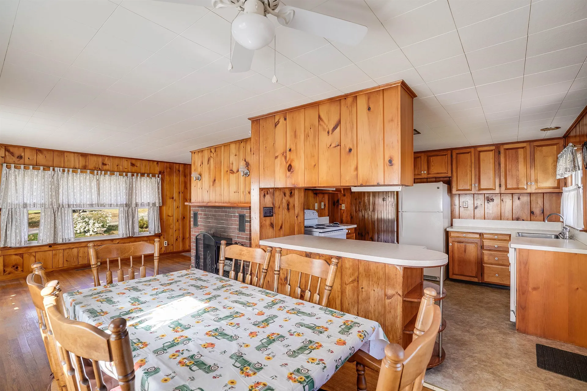 29 N Main Street Antrim NH 03440