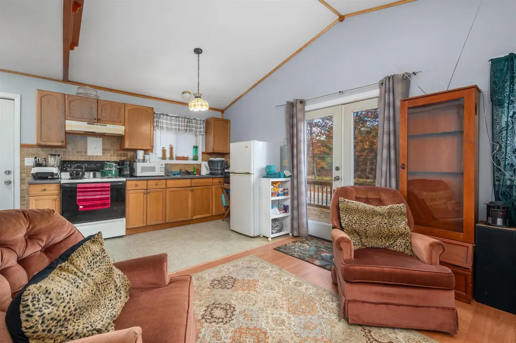 98 Merrymeeting Road New Durham NH 03855