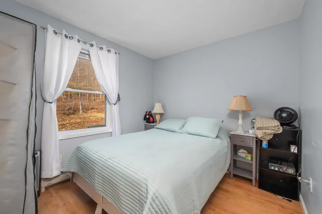 98 Merrymeeting Road New Durham NH 03855