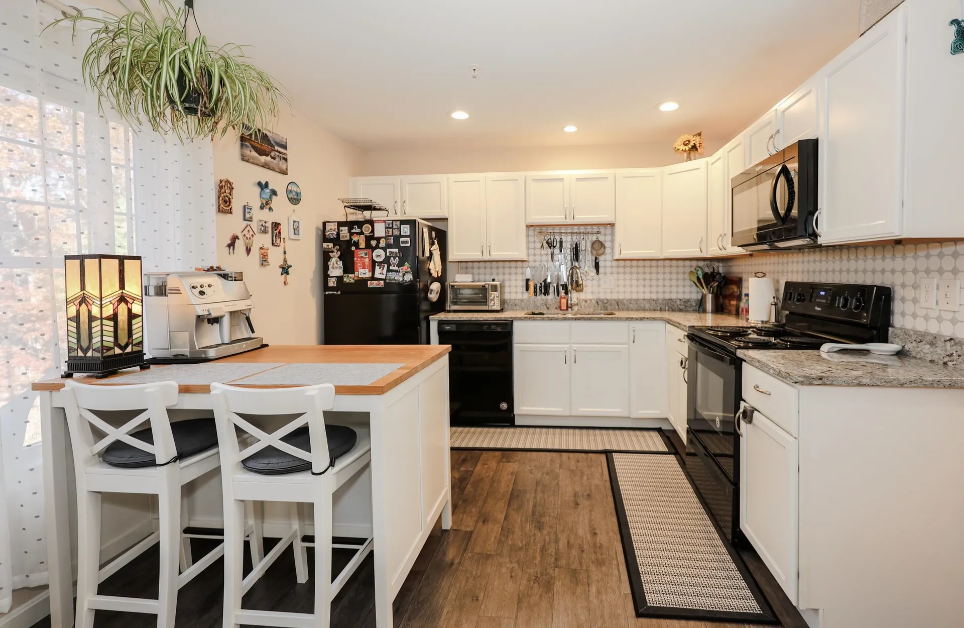 192 Karatzas Avenue Manchester NH 03104