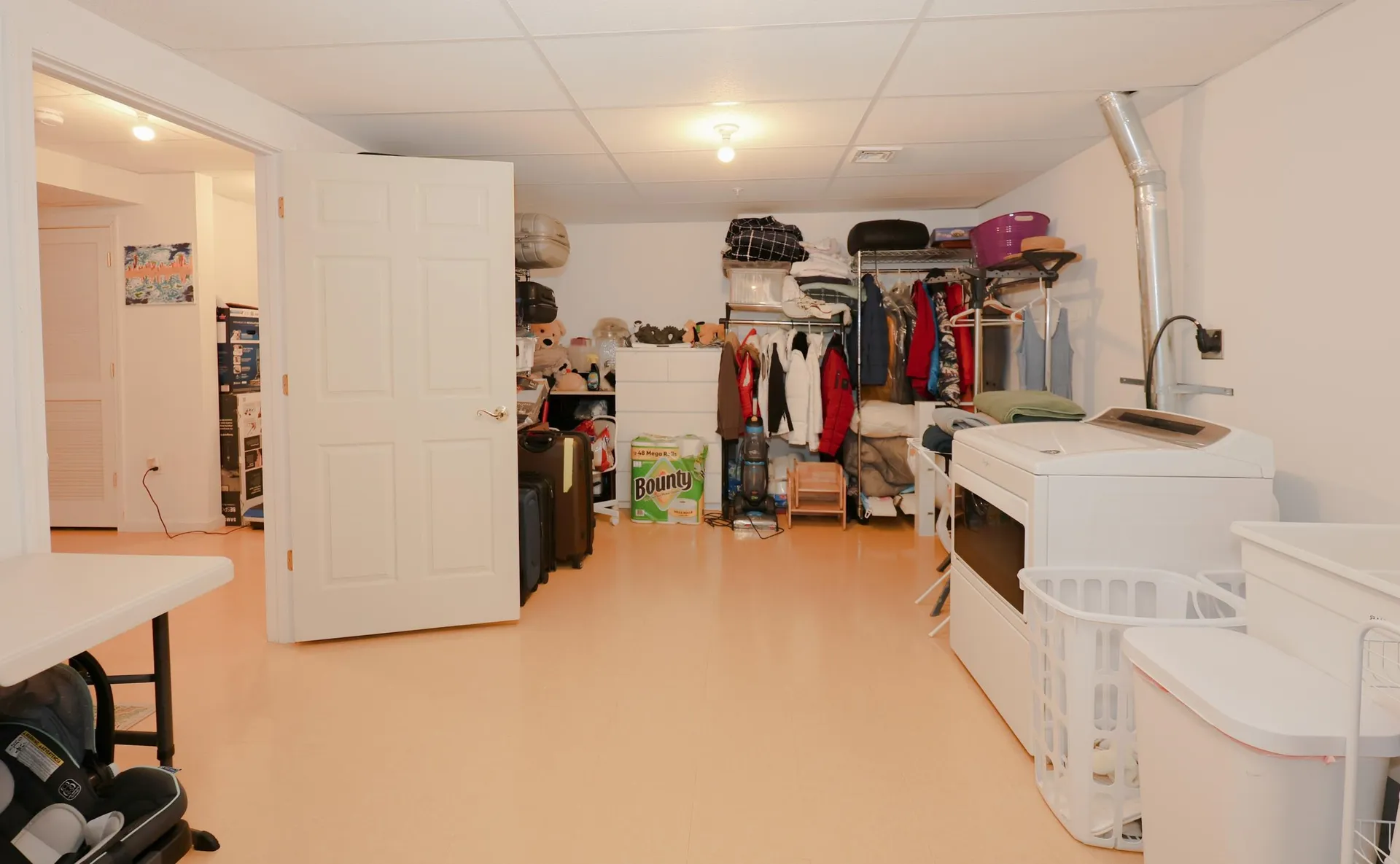 192 Karatzas Avenue Manchester NH 03104