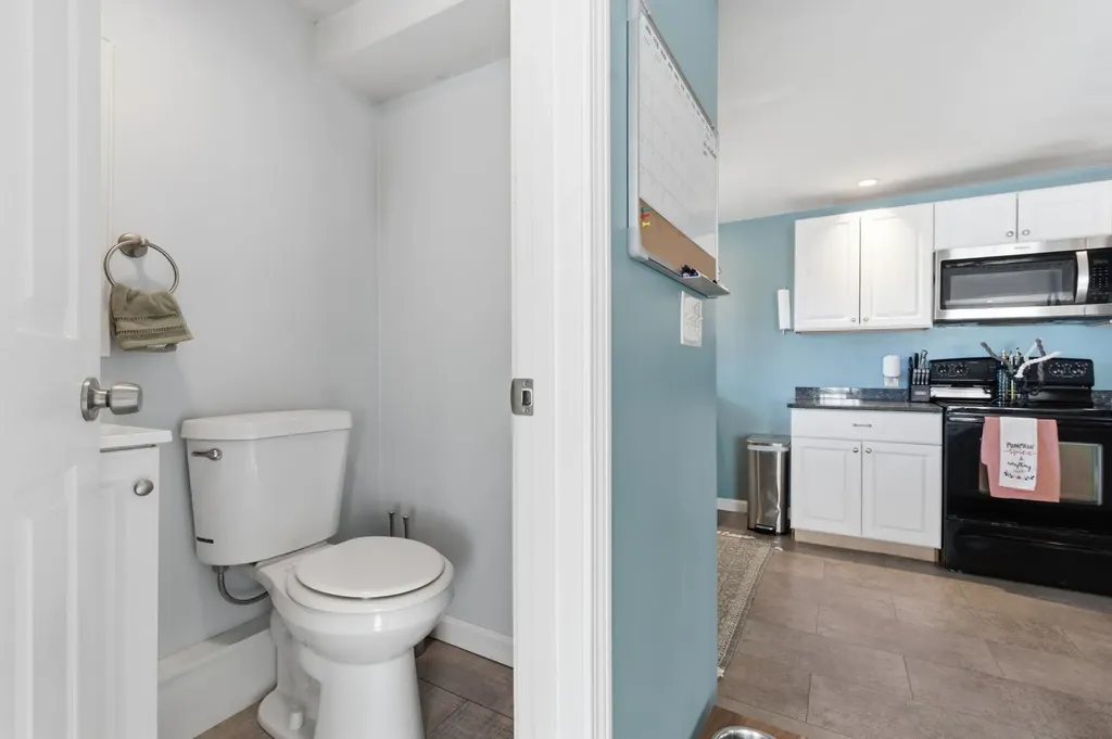 19 Depot Road Chichester NH 03258