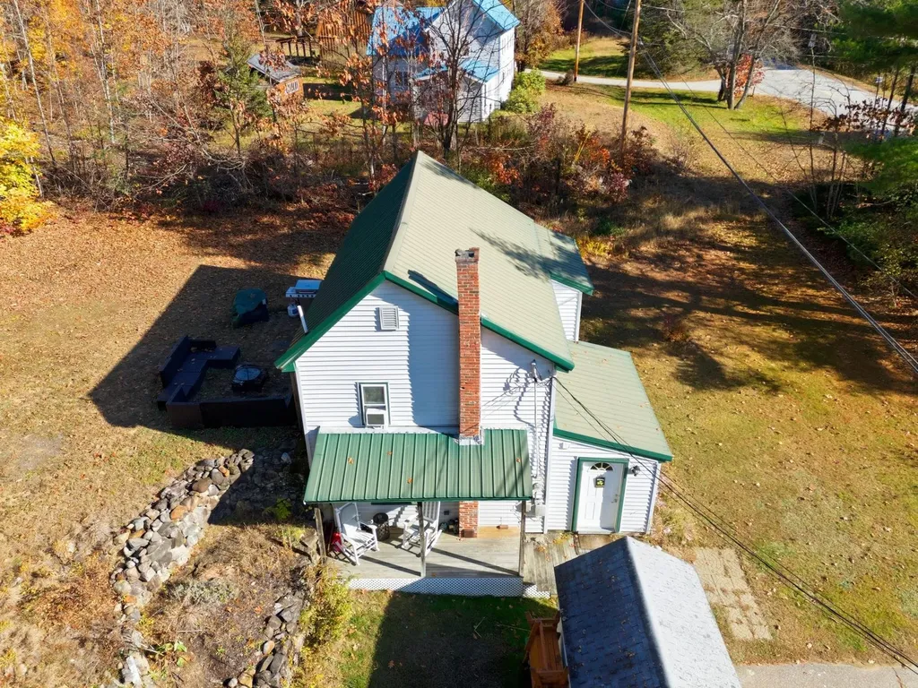 19 Depot Road Chichester NH 03258