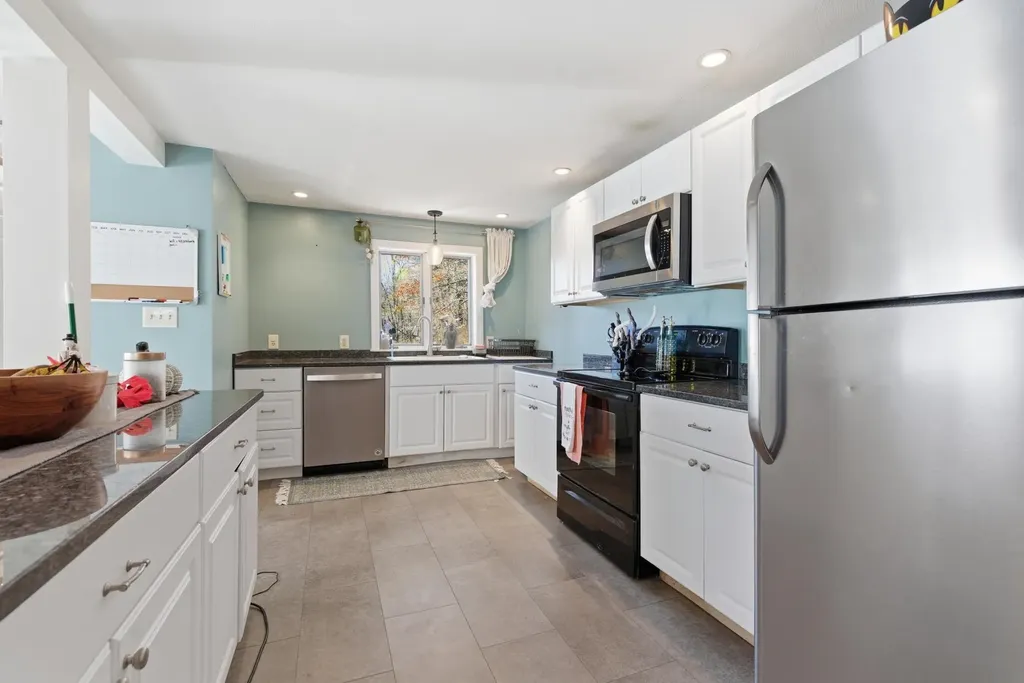 19 Depot Road Chichester NH 03258