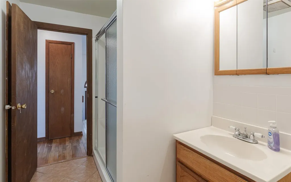 31 Mountain View Road Walpole NH 03609