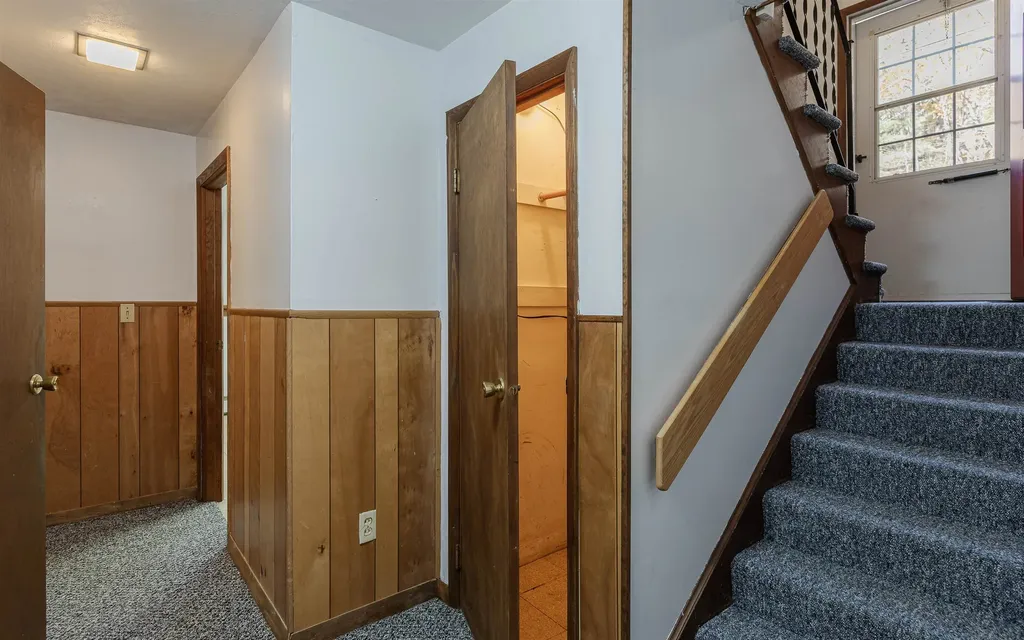 31 Mountain View Road Walpole NH 03609